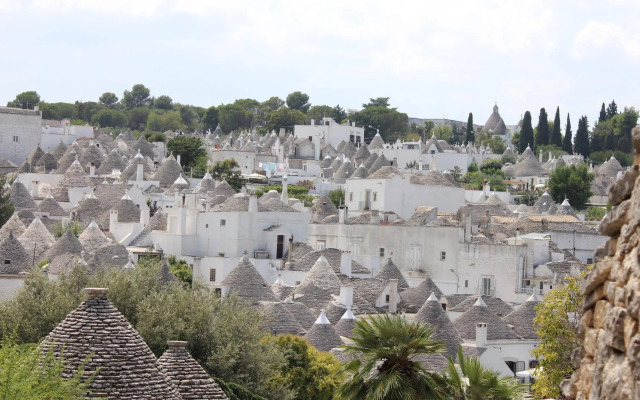 Tipico Resort In Trulli