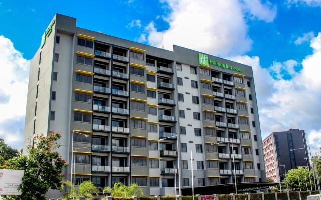 Holiday Inn Port Moresby, an IHG Hotel