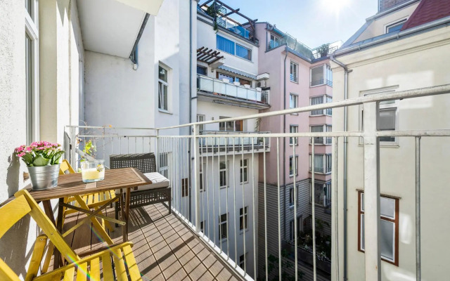 A&S Center Apartment Vienna