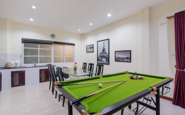 Peach Hua Hin Pool Villa Holiday