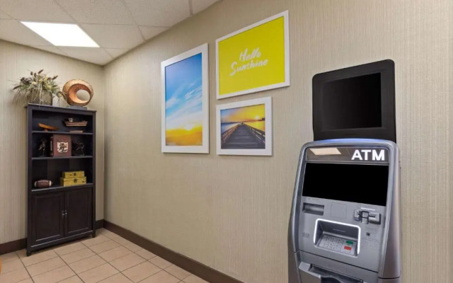 Days Inn Knoxville East
