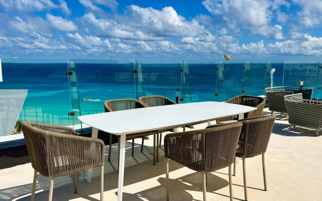 Park Royal Beach Cancún - All Inclusive