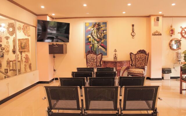 Hotel Plaza Garibaldi