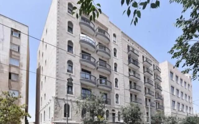 Yafo 35 apartment