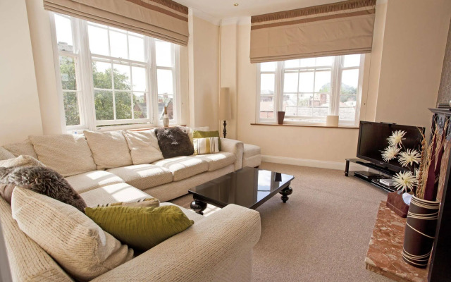 Reubens Court and City Apartments