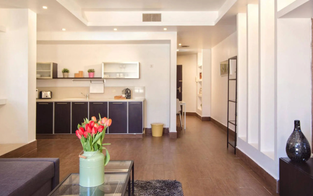 Shenkin Vilmar Apartments