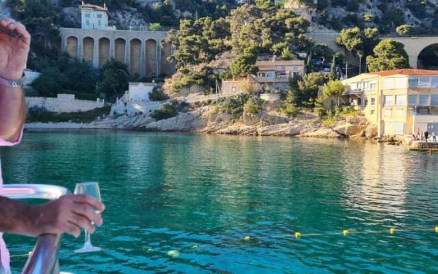 Bel appartement avec vue panoramique sur le port