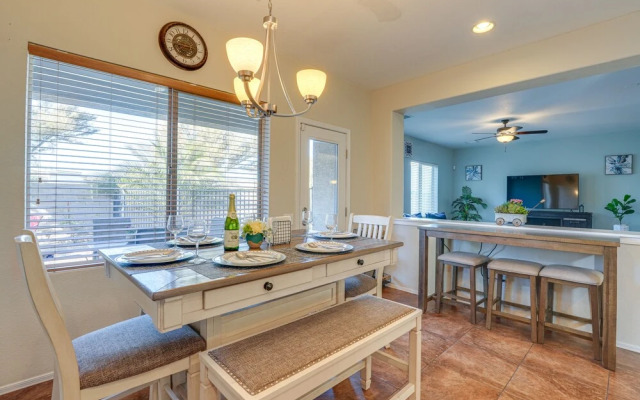 Phoenix Home w/ Private Pool Near Amphitheatre!