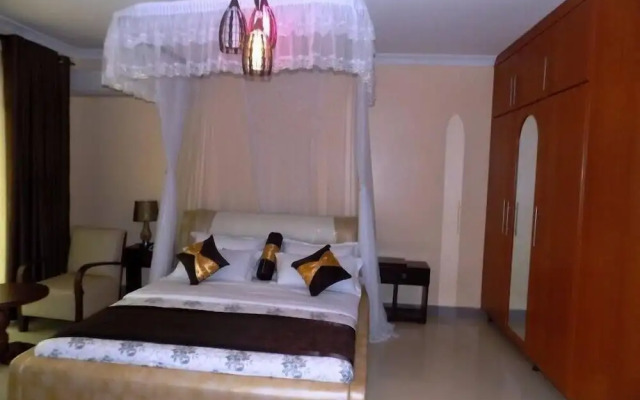 Nican Resort