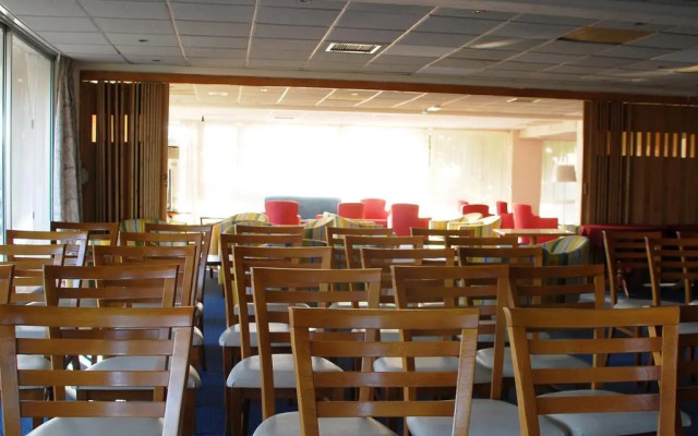The Caravel Hotel