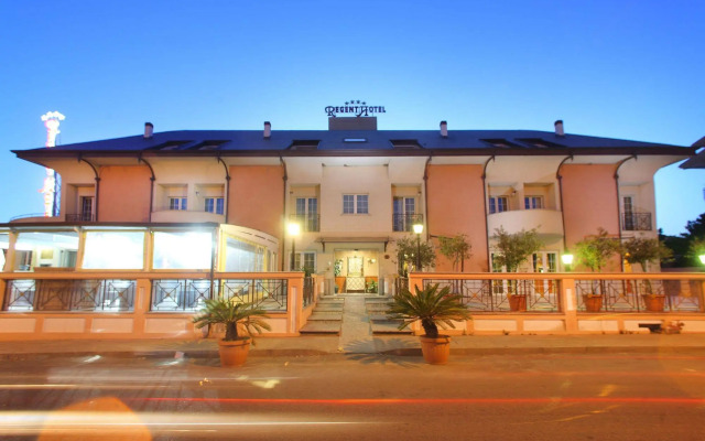 Regent Beach Hotel & Apartments
