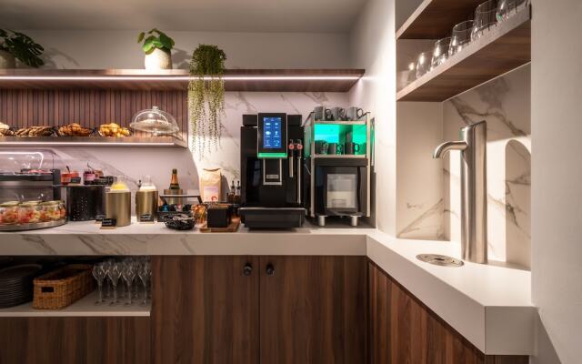 One Two Four Hotel & Spa