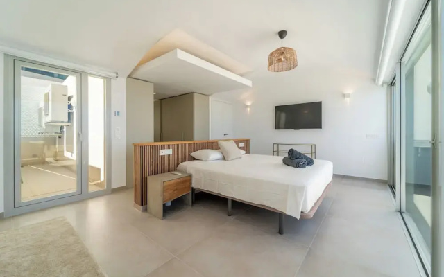Benalmadena Luxury 4 Bed Apartment Jacuzzi