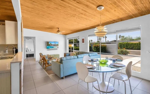 Modern Paradise at Sonora