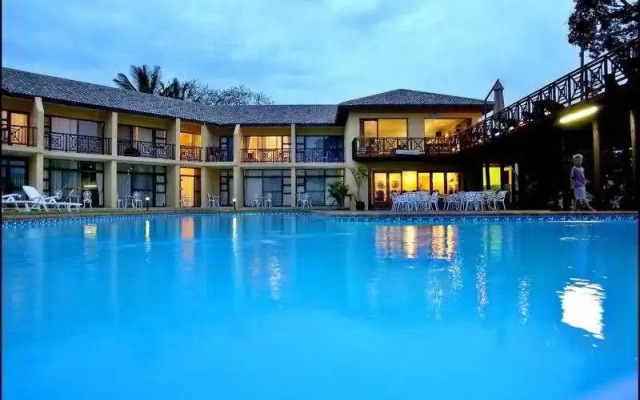 Lake St Lucia Lodge
