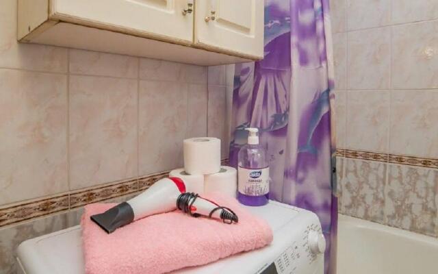 Европа Центр на улице Индустрии