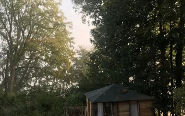 Robins Nest Baumhaushotel