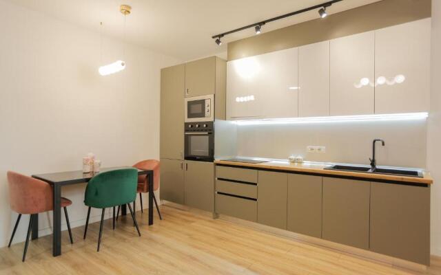 Miku Apartment-Perfect 1Bd At Komuna e Parisit