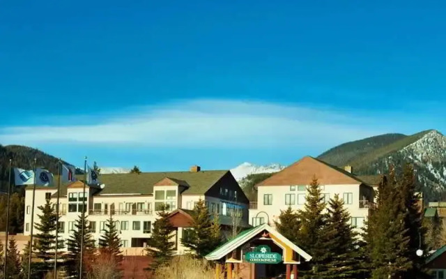Slopeside Condominiums