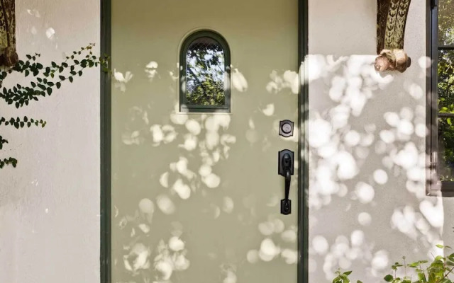 Hollywood Hideaway by Boutique