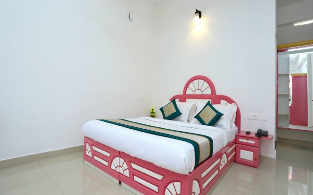 OYO 12759 Hotel Lumino