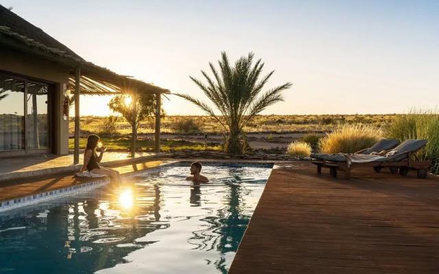 Sandfontein Lodge & Nature Reserve