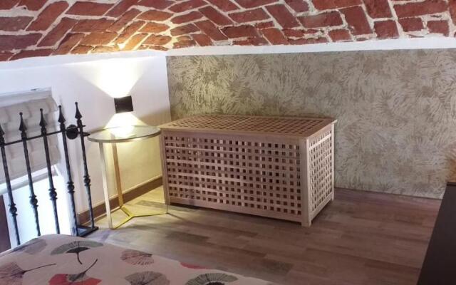 900 meters from Metro&Station CEVA STUDIO