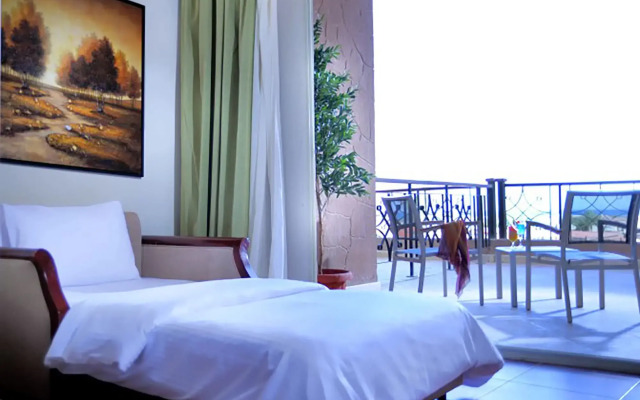 Coral Sea Beach & Aqua Park