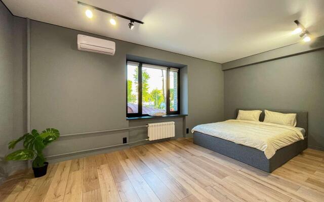 Апартаменты на улице Сергея Эйзенштейна 2