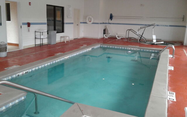 Comfort Inn & Suites Norman near University