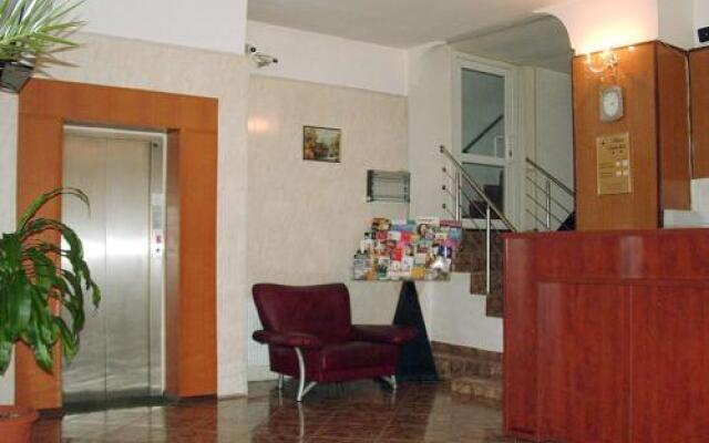 Hotel Uranus