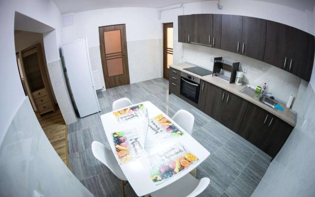 Travel Homzzz Apartments