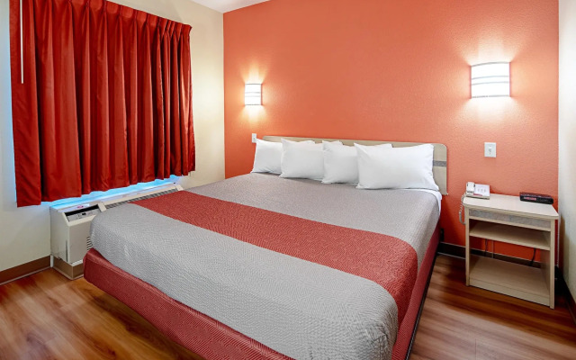 Motel 6 Anchorage, AK - Midtown