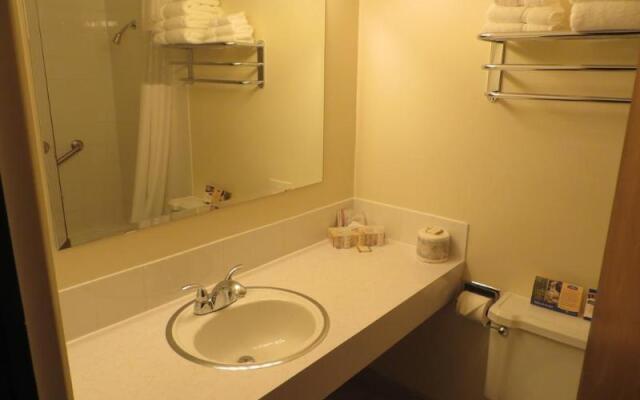 Ocean Marina Hotel