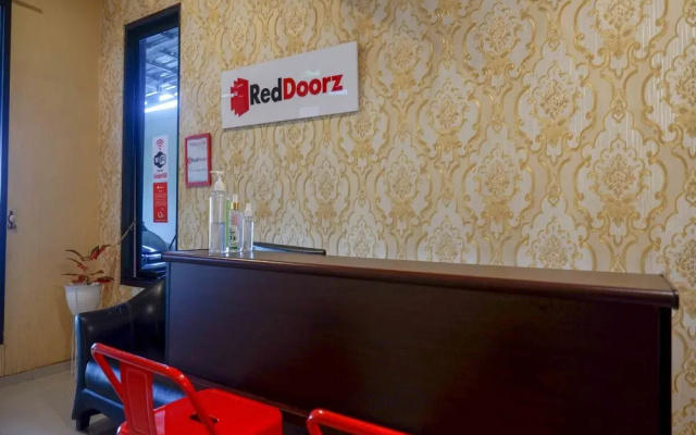 RedDoorz Syariah near PLTU Cilacap