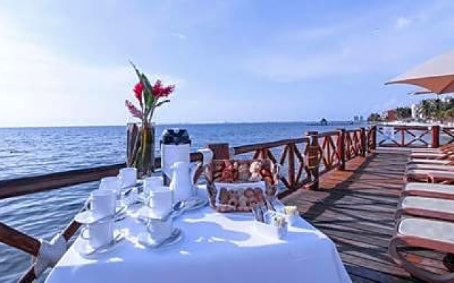 Pristine Garden Suite - Best of Cancun