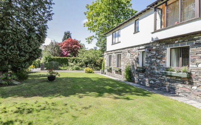 Stonegarth Cottage