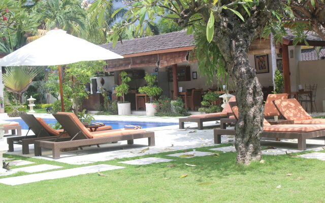 Frangipani Beach Hotel