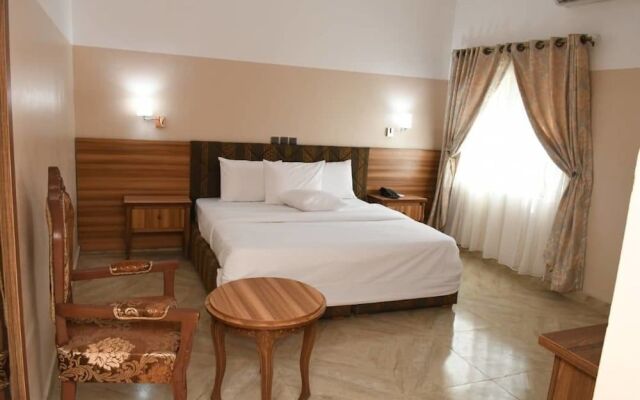 Goodview Suites& Apartments