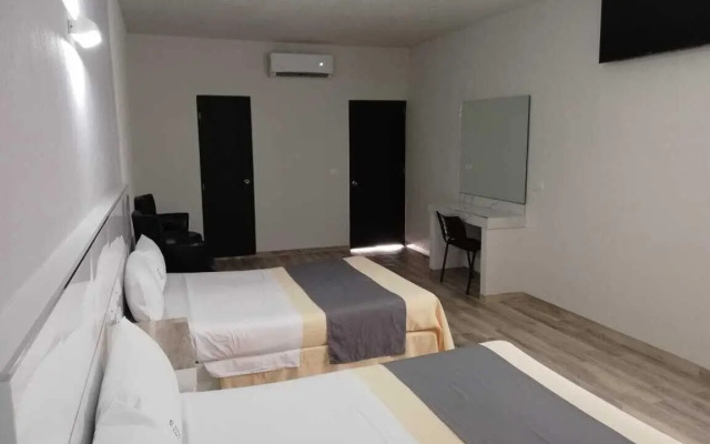 Hotel Gallo Rubio