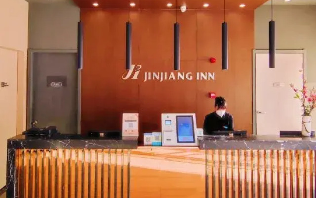 Jin Jiang Yi Star Hotel