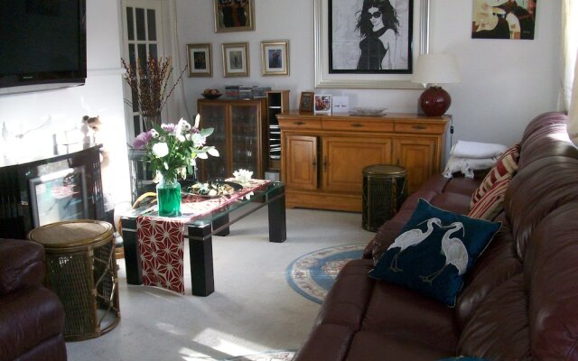 The Little House of Art