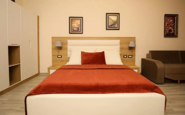 Hotel Rolex