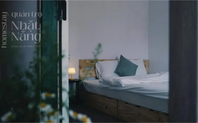 Nắng homestay