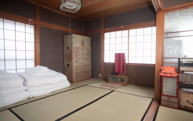 Geiko Tabi-NE