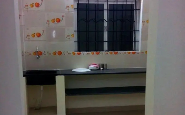 Vista Rooms at Adhiyaman College