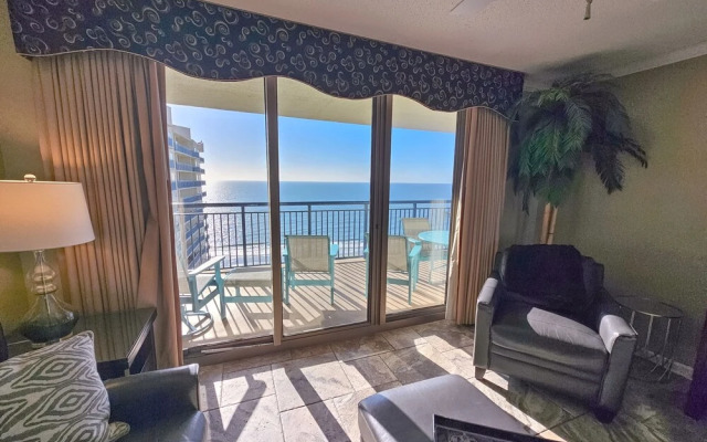 1910 Brighton 3 Bedroom Condo