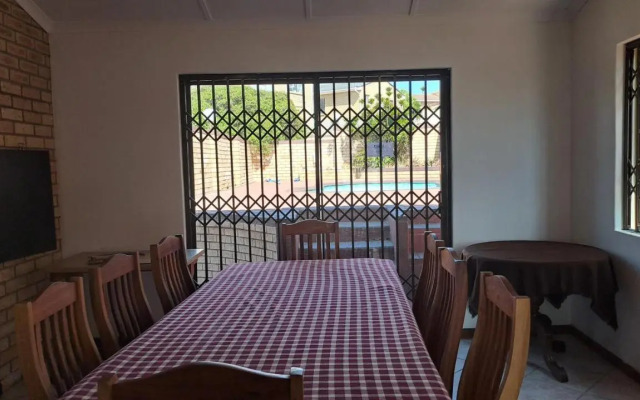 Villa @ 19 Palm with spectacular sea views
