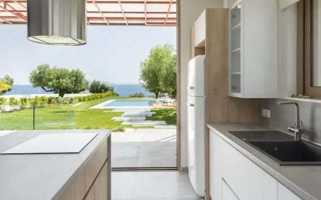 Luria Homes