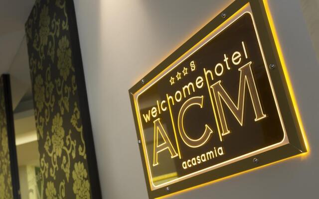 ACasaMia WelcHome Hotel